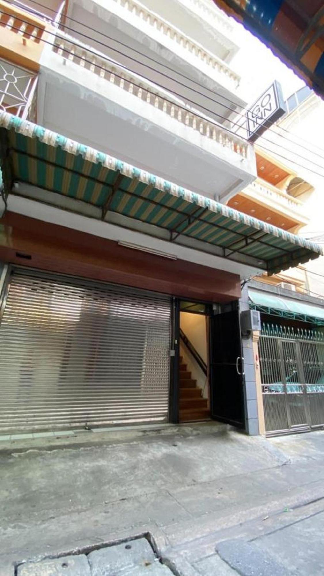 Go Inn The Grand Palace โกอินน์ Mrt สามยอด Banguecoque Exterior foto